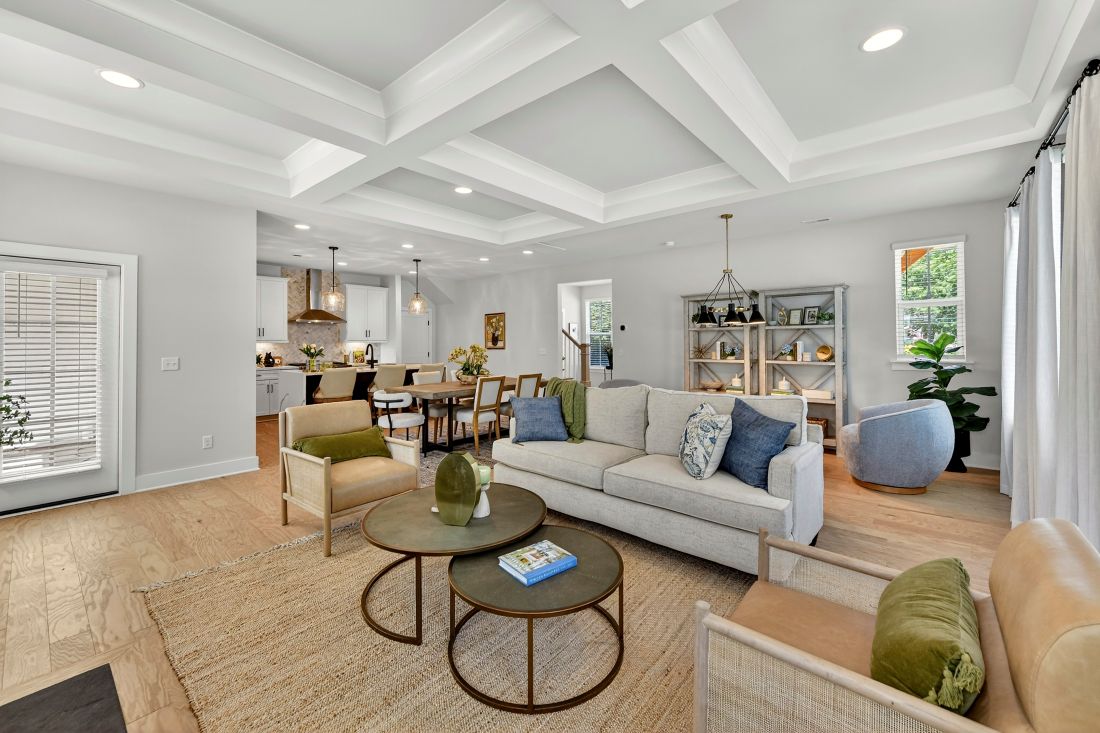11-Family Room-Slider