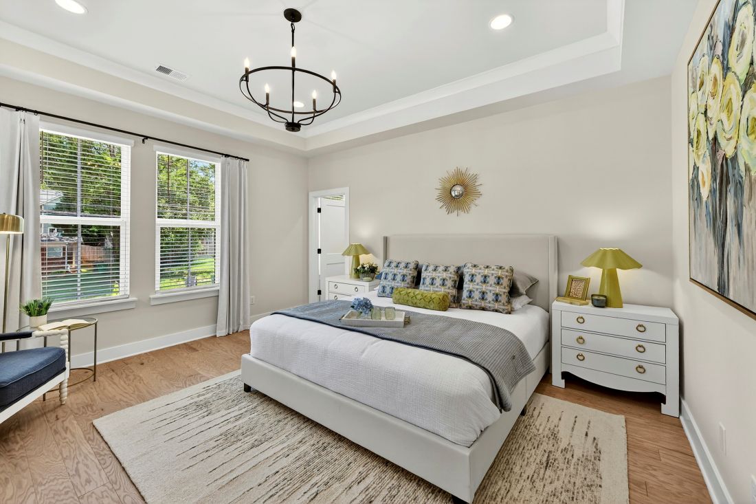 27-Primary Bedroom-Slider